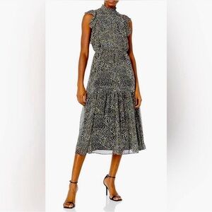 Steve Madden Black and White Midi Dress